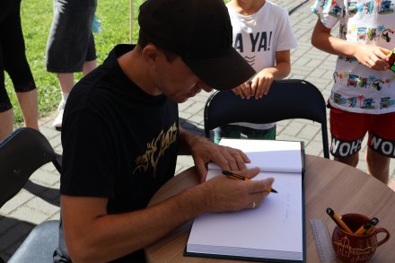 Pierwsze barwy muralu „Wisła domem dla kultur świata” już na ścianie!